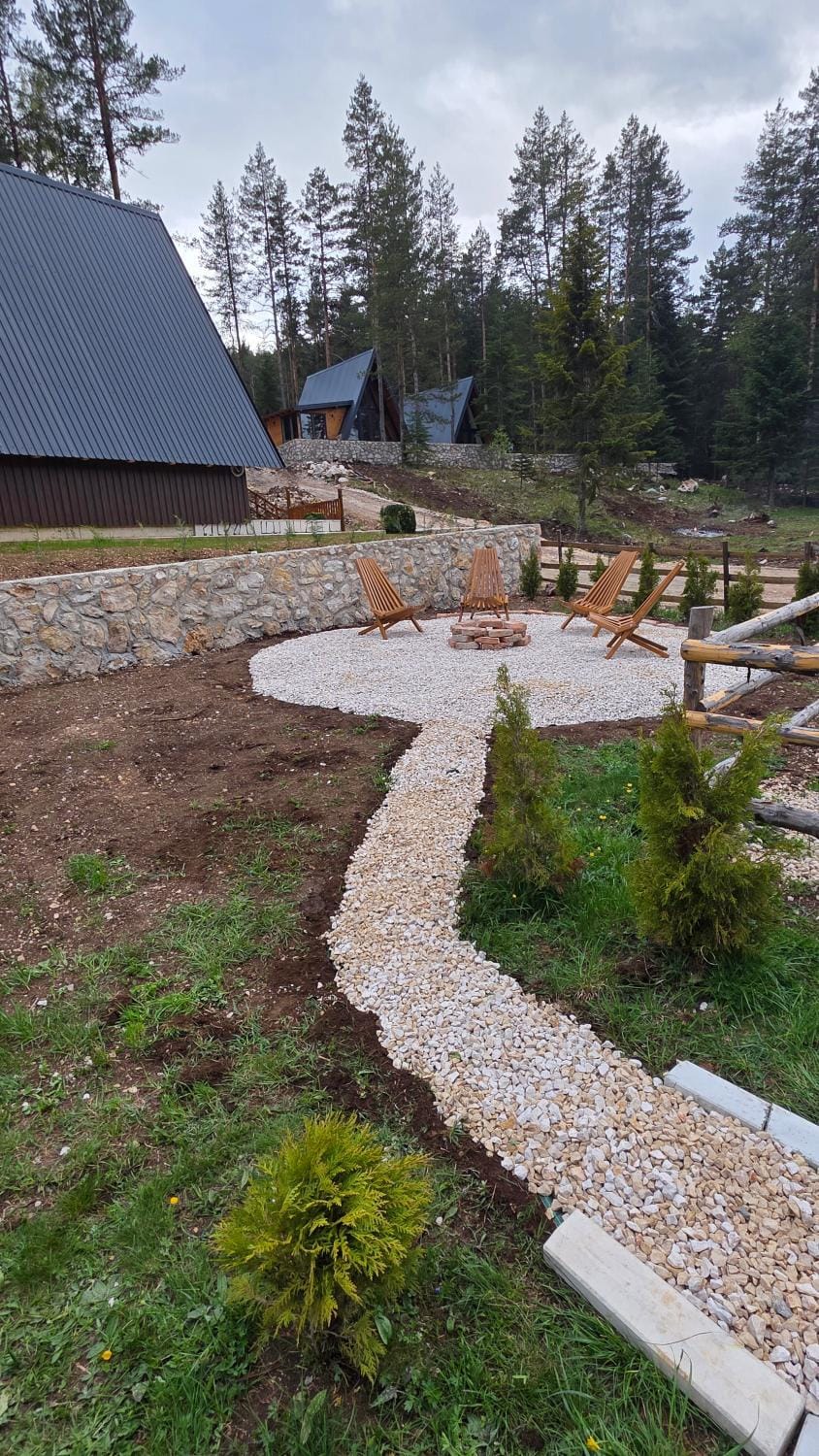 Pine forest-Black Chalet in Montenegro