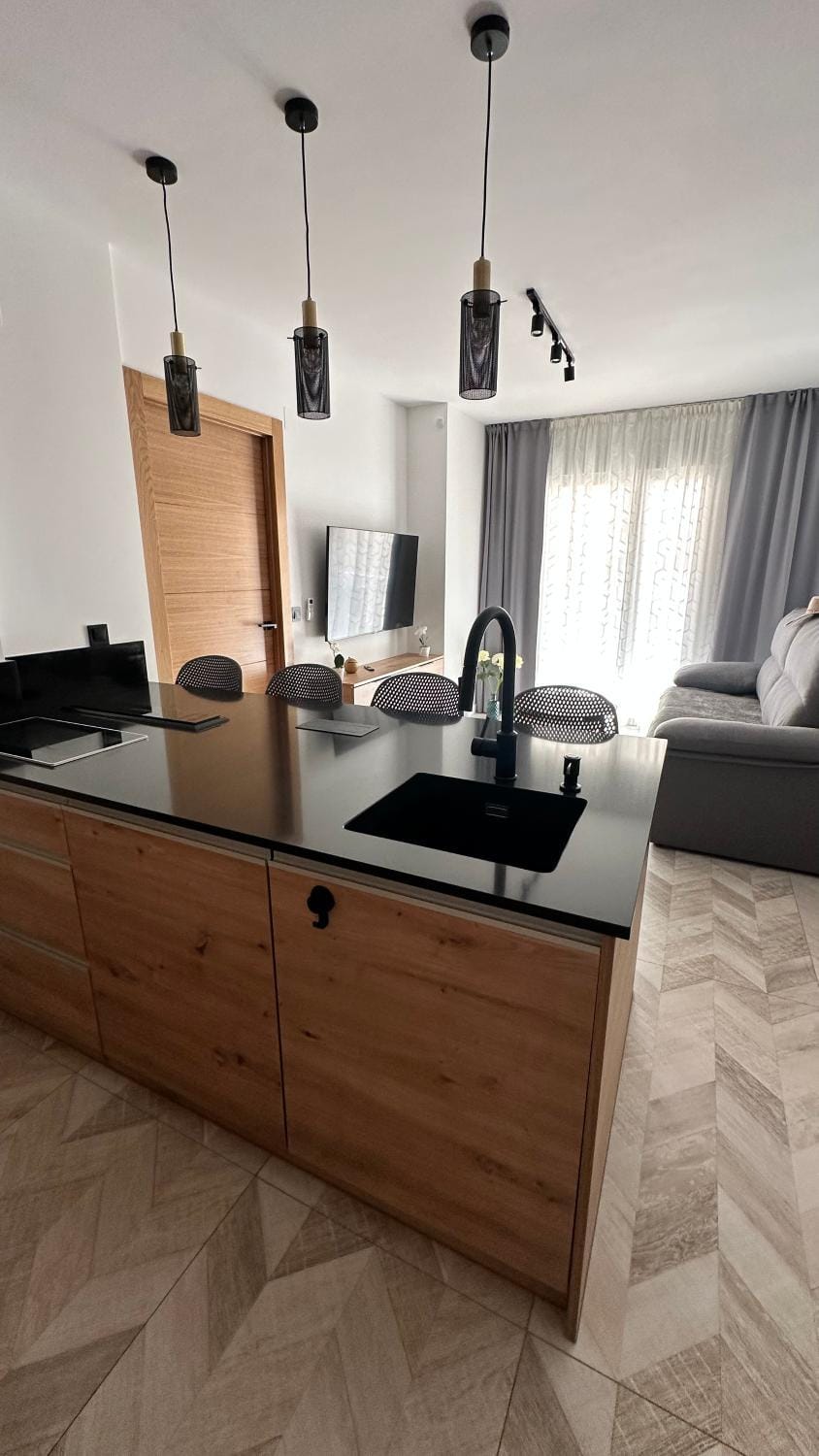 TV and multimedia, Kitchen or kitchenette