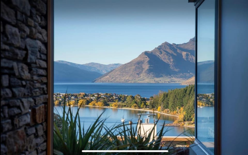 Day, Natural landscape, Lake view, Mountain view