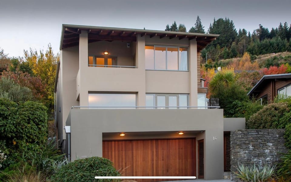 Property building, Natural landscape
