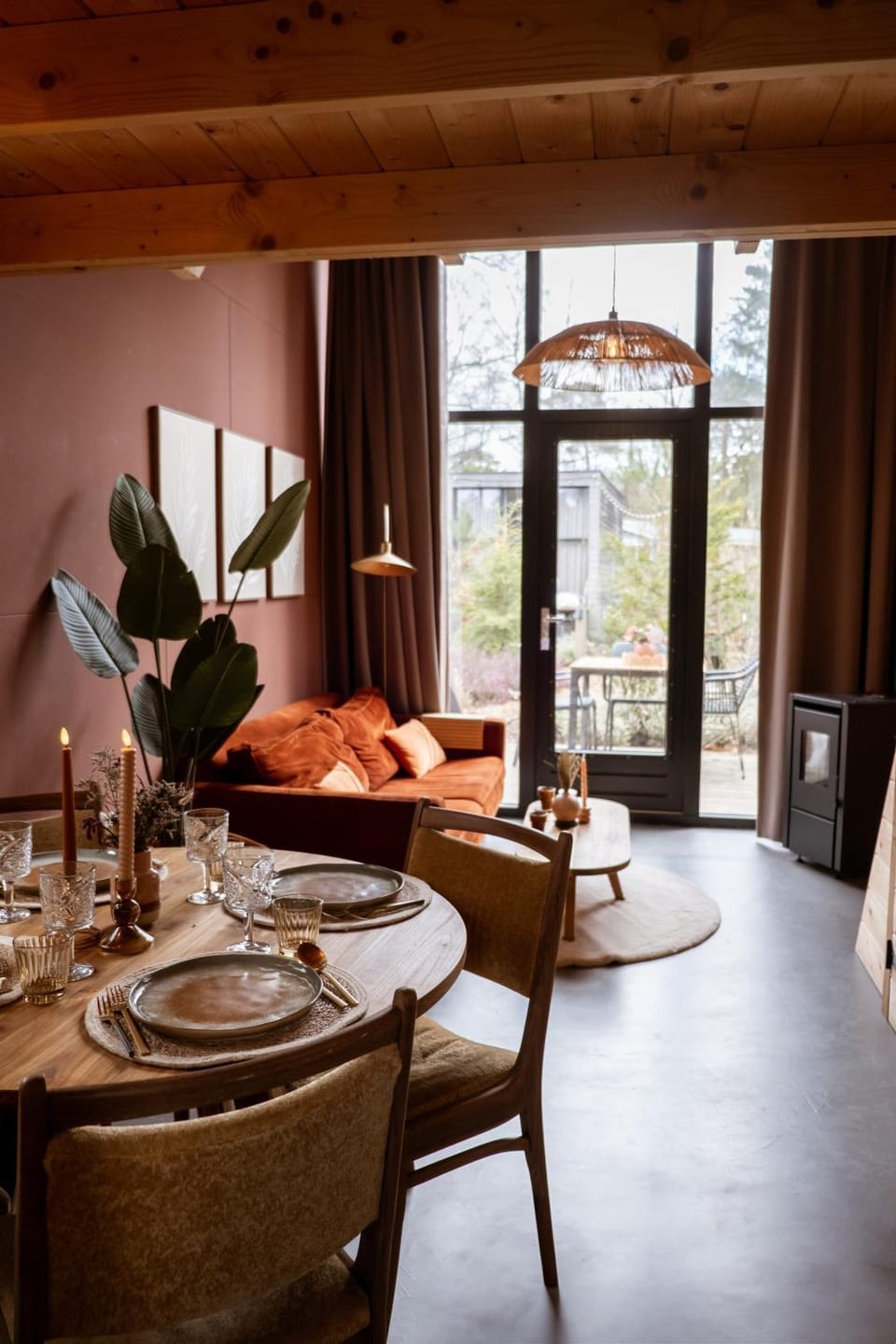 View (from property/room), Balcony/Terrace, Living room, Seating area, Dining area