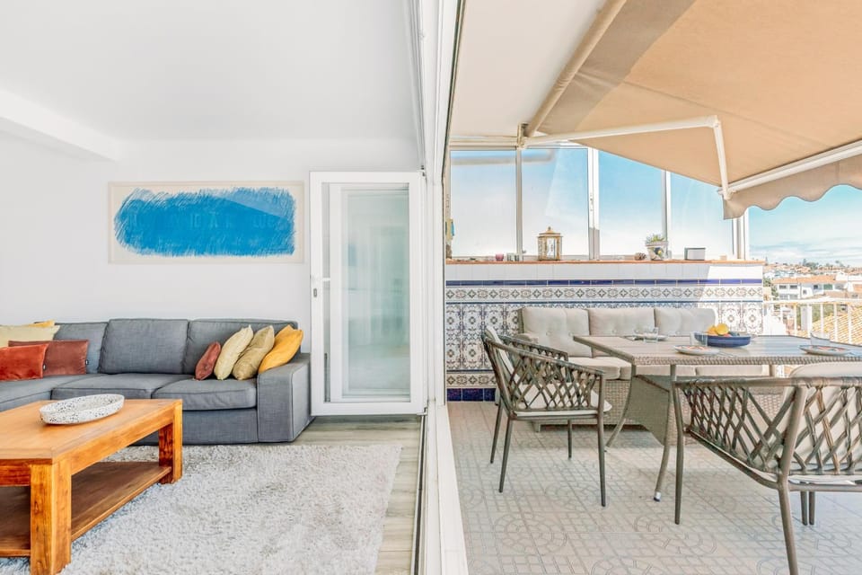 Balcony/Terrace, Living room