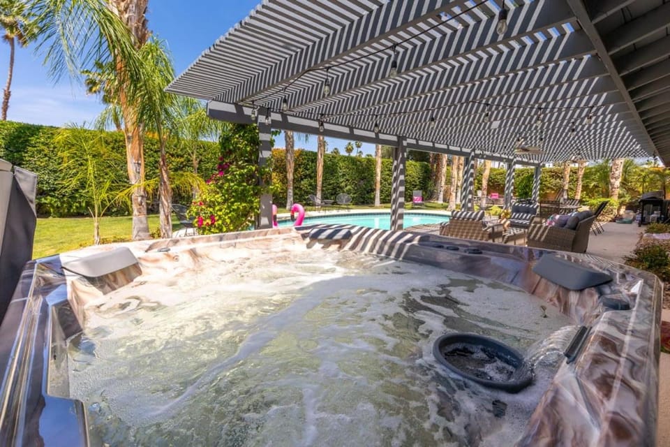 Hot Tub