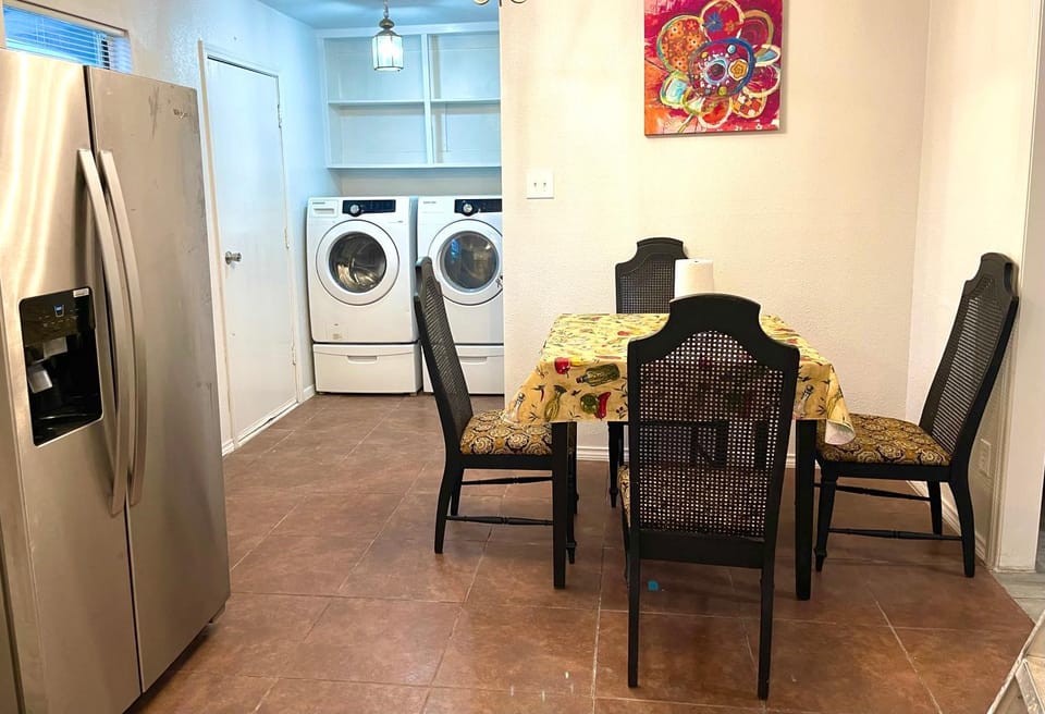 Room in Dallas near downtown 78 Bed and Breakfast in Dallas