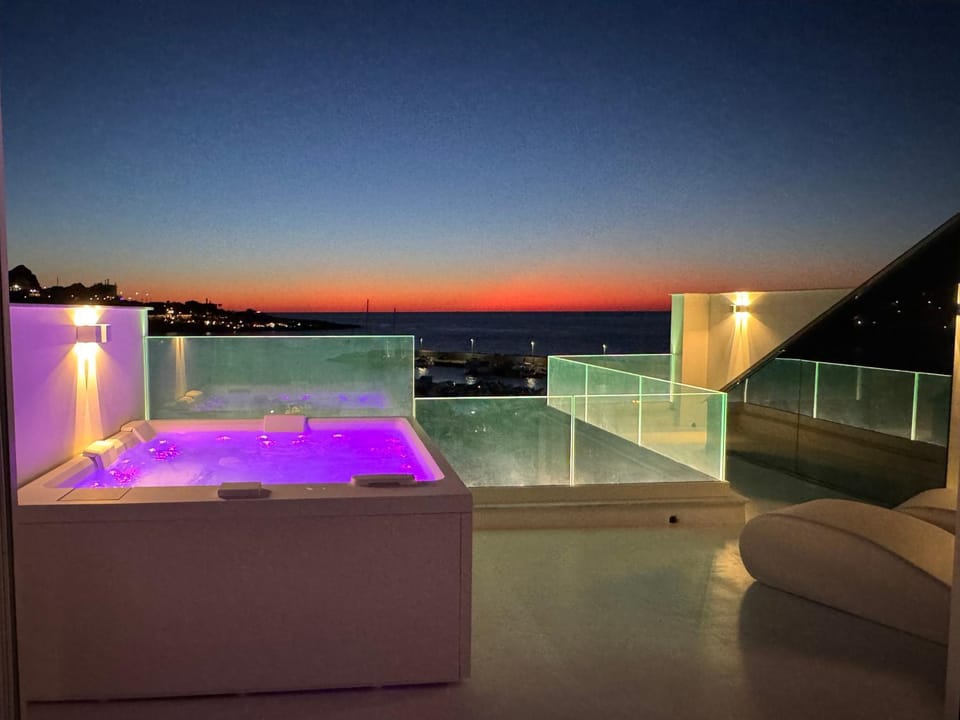 Attico sul Mare - Suite & Spa Apartment in Palermo