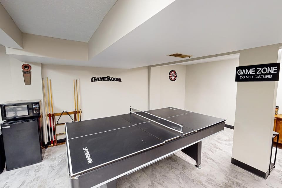 5 Mi to Dtwn Indy! Home w/ Game Room & Fireplace House in Indianapolis