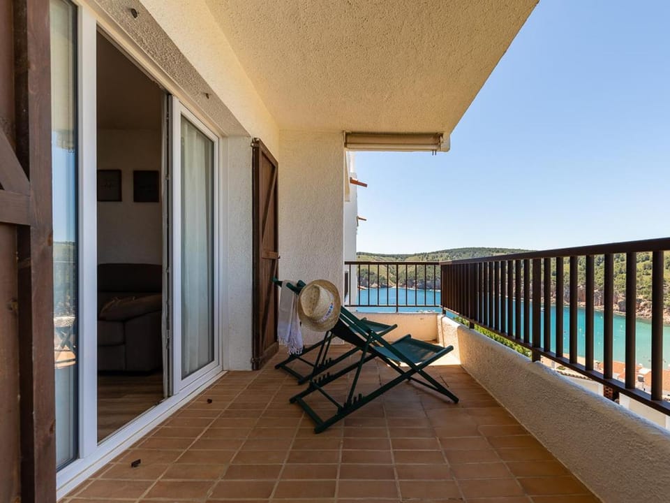 Piso 2 dormitorios con aire acondicionado en Cala Montgó - ES-325-13 Apartment in L'Escala