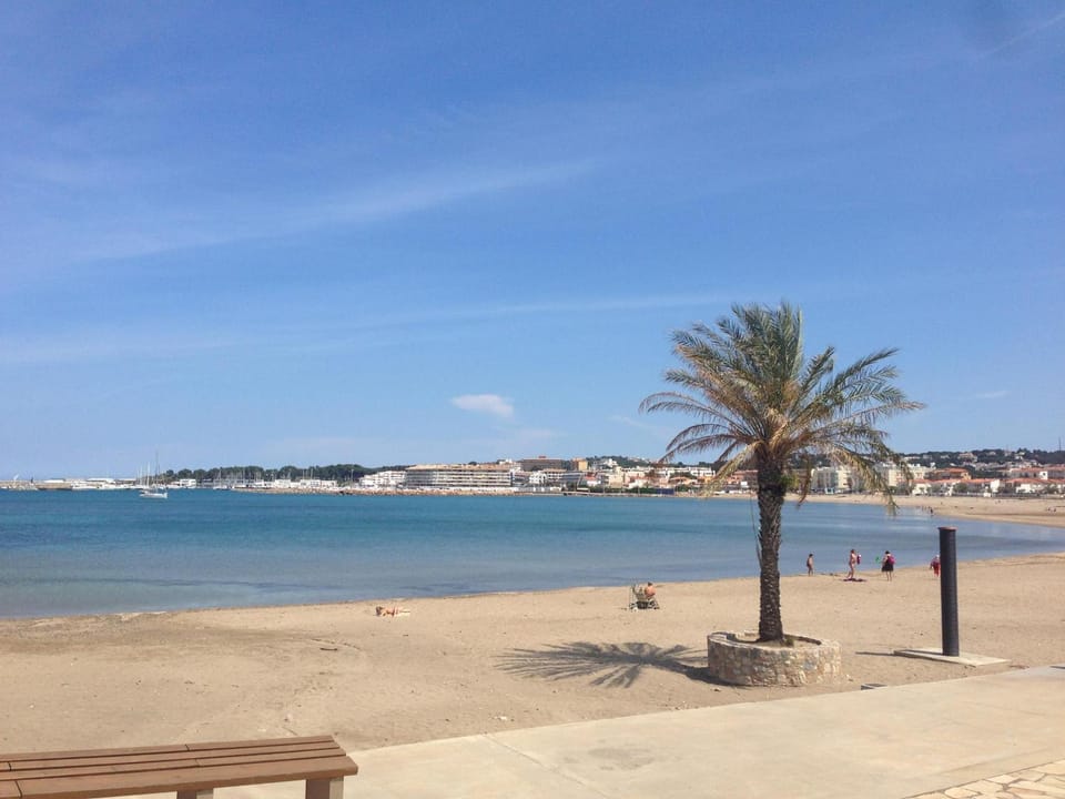 Apartamento cerca de la playa con vista y piscina - ES-325-5 Apartment in L'Escala
