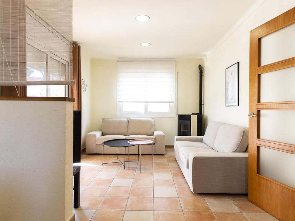 Casa en L'Escala con piscina privada y aparcamiento cerca de la playa - ES-325-11 Villa in L'Escala
