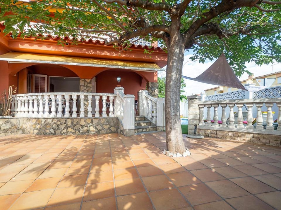 Casa Familiar a 250m Playa, Piscina Privada, Aire Acond., WiFi - ES-325-21 Villa in L'Escala