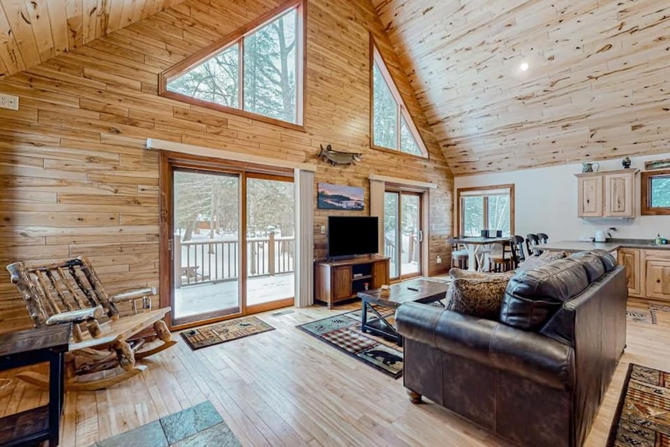Muskie Haven House in Wisconsin