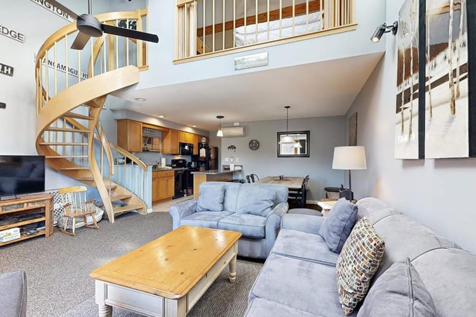 White Birch at Nordic Village Apartment in Glen