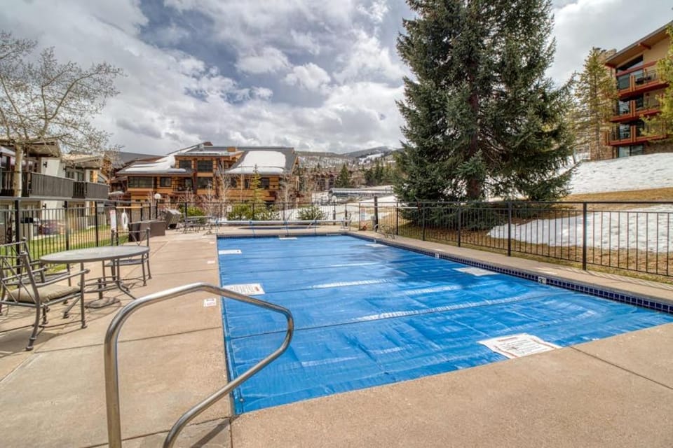 Lichenhearth # 4 Apartment in Snowmass Village