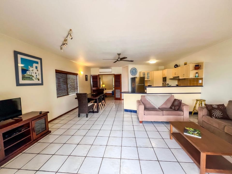 La Riviera One Coastal Life Style Two Bedroom House in Dunk
