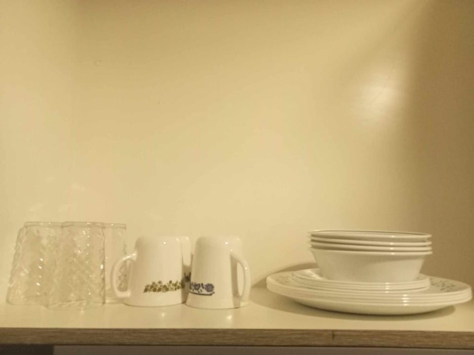 Free Wi-Fi Luxurious Haven by the Bay - 2BR Near MOA PICC CCP Apartment in Pasay