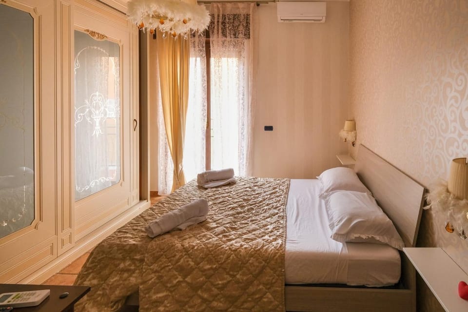 MG Luxury Home Apartment in Naples
