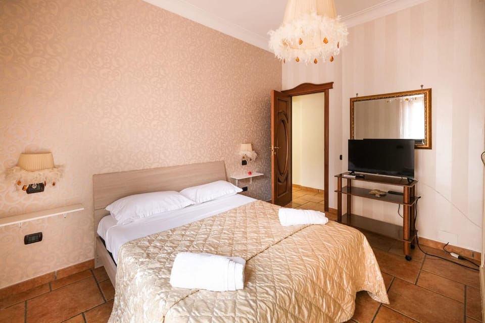 MG Luxury Home Apartment in Naples