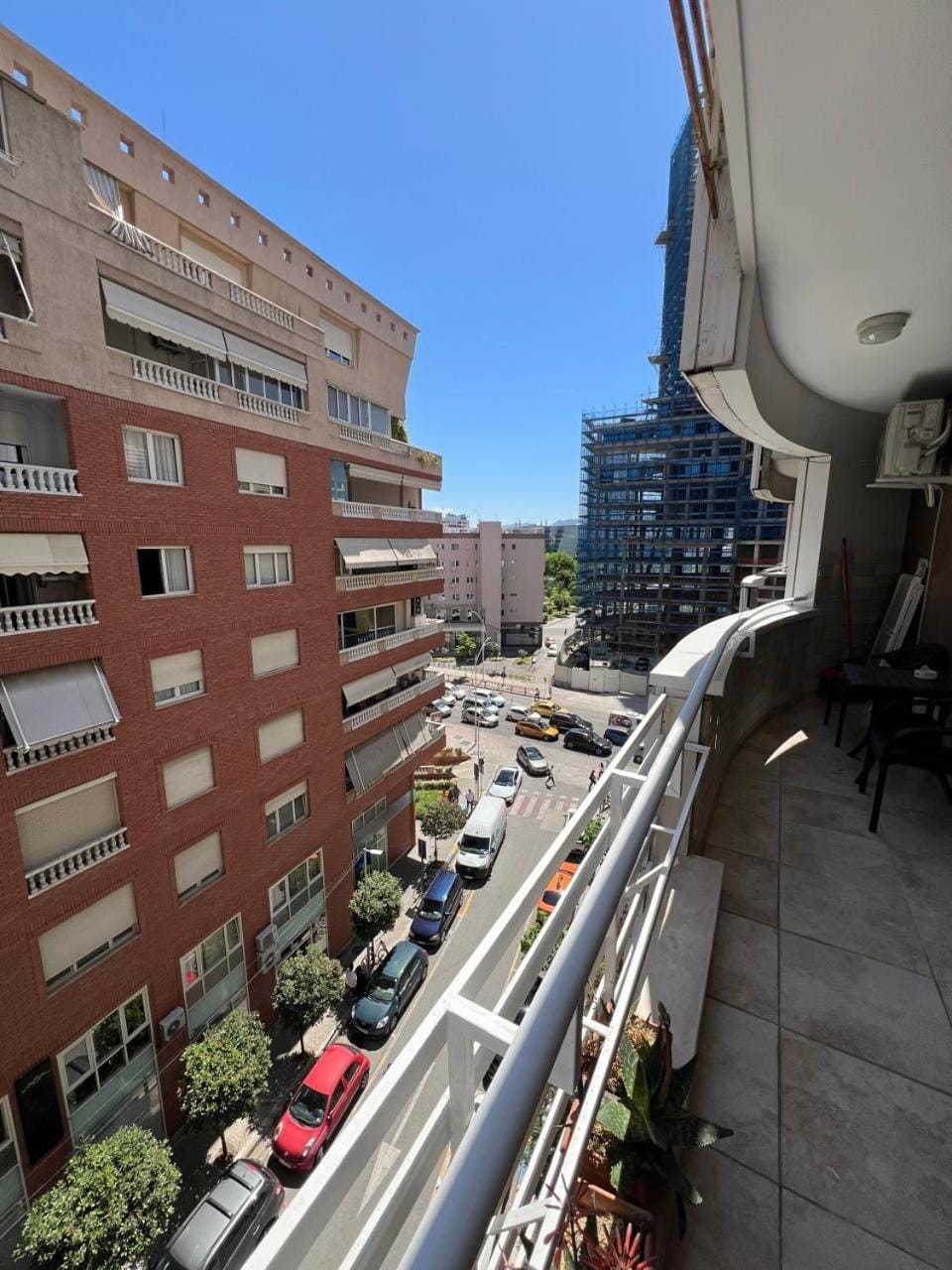 Property building, Neighbourhood, View (from property/room), Balcony/Terrace, City view, Street view