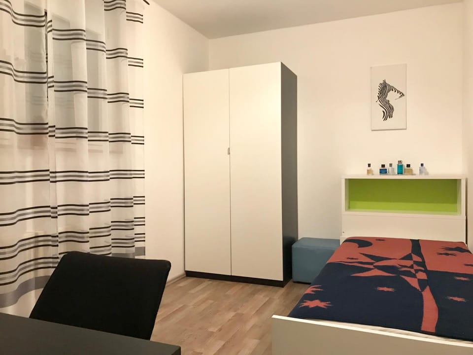 Business Fair Rooms Apartment in Lower Saxony, Germany
