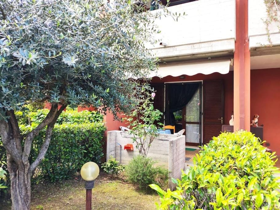 Property building, Day, Garden, Balcony/Terrace, Garden view