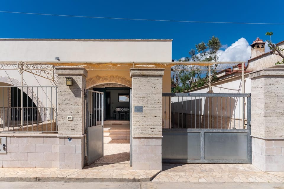 dafne house Villa in Province of Taranto