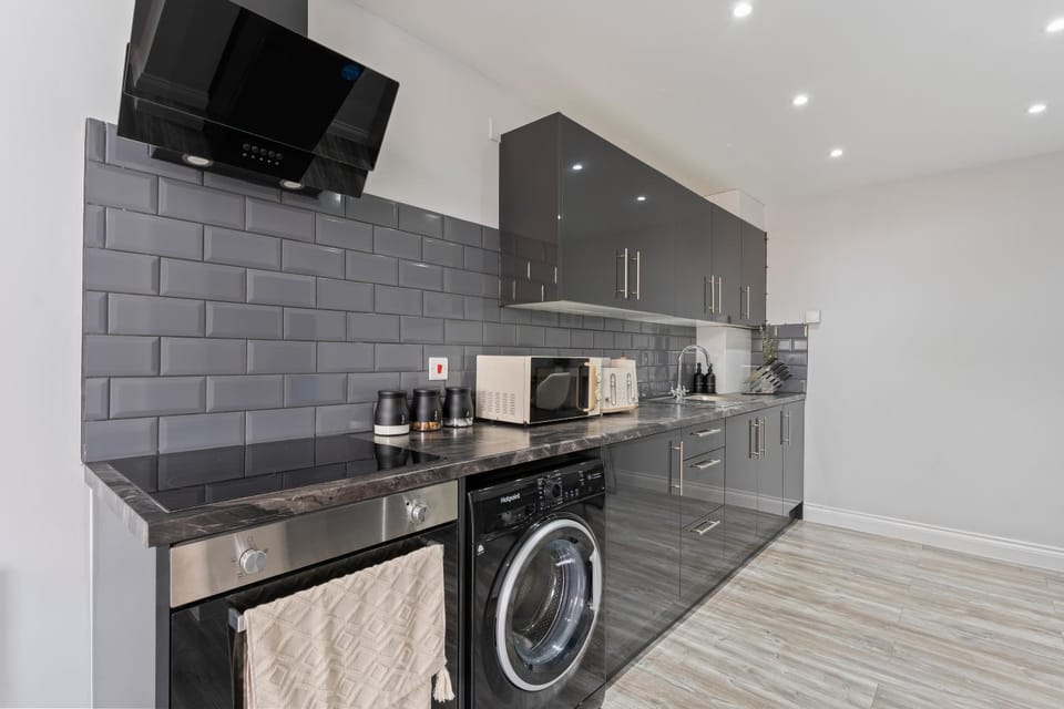 Kitchen or kitchenette, minibar, pet friendly, stove, toaster