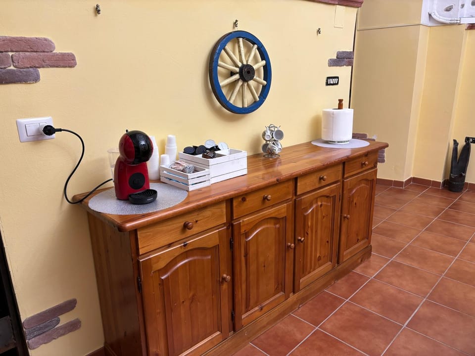 Coffee/tea facilities