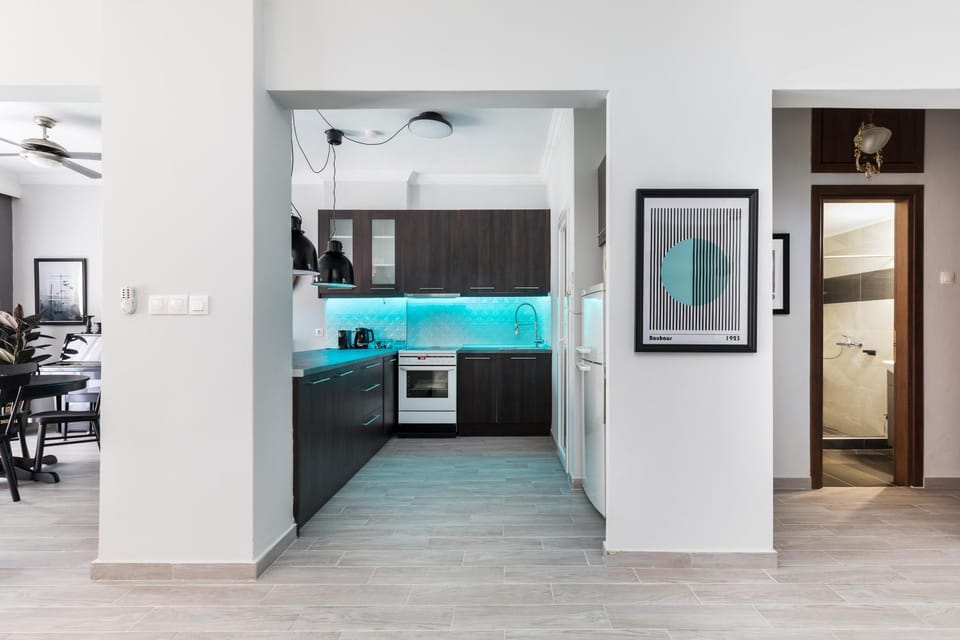 Kitchen or kitchenette, Photo of the whole room, Dining area, pet friendly