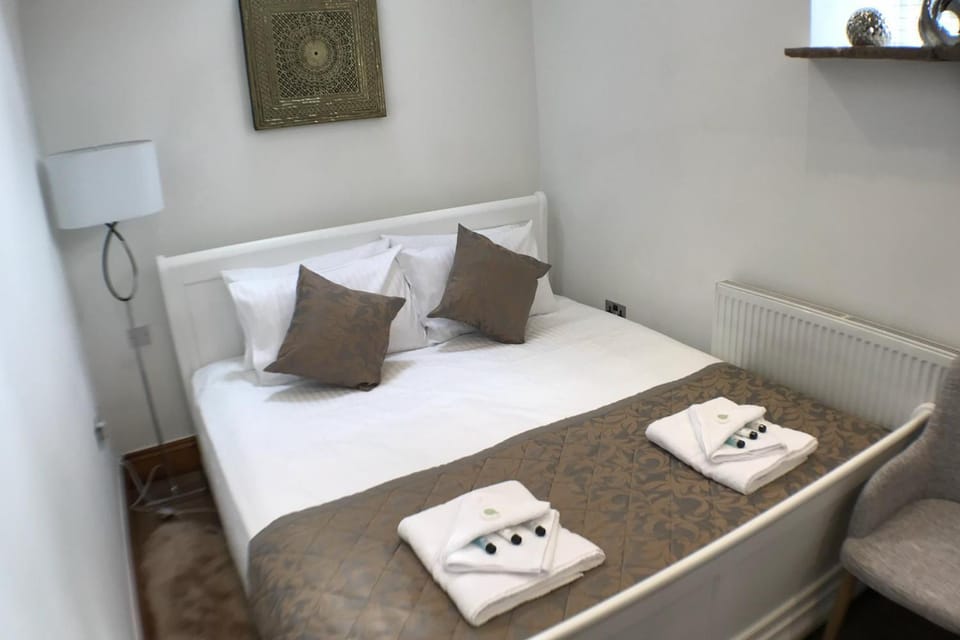 Charming Rustic Barn Conversion Alton Towers Peaks House in Staffordshire Moorlands District