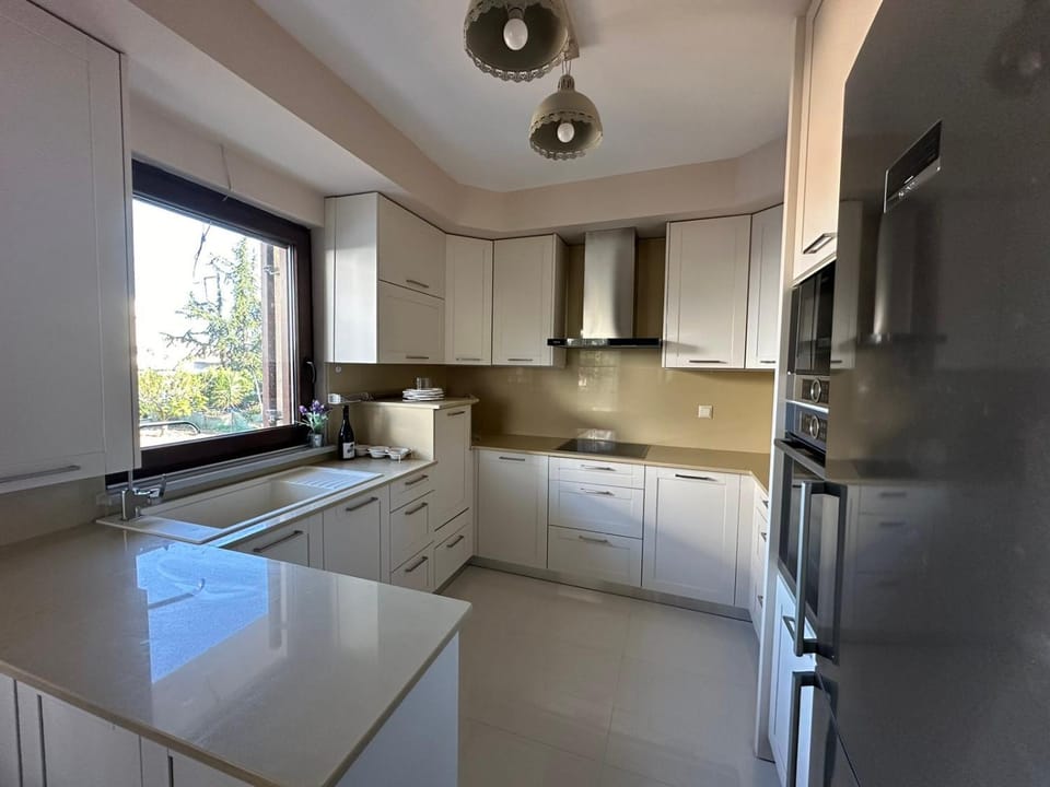 Kitchen or kitchenette, dishwasher, minibar, pet friendly