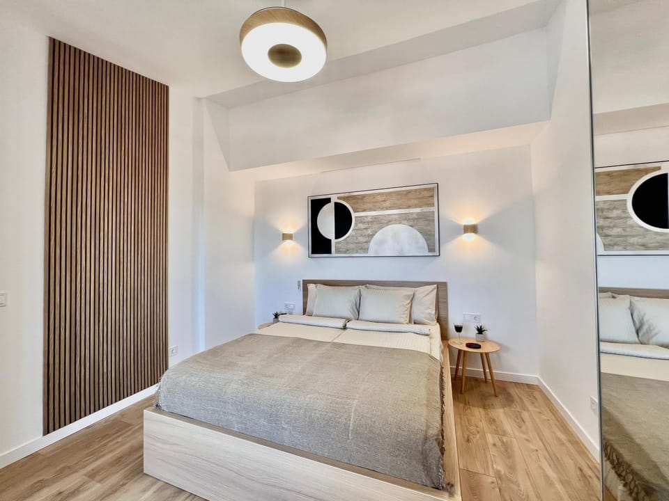 Bed, Photo of the whole room, Bedroom, wardrobe