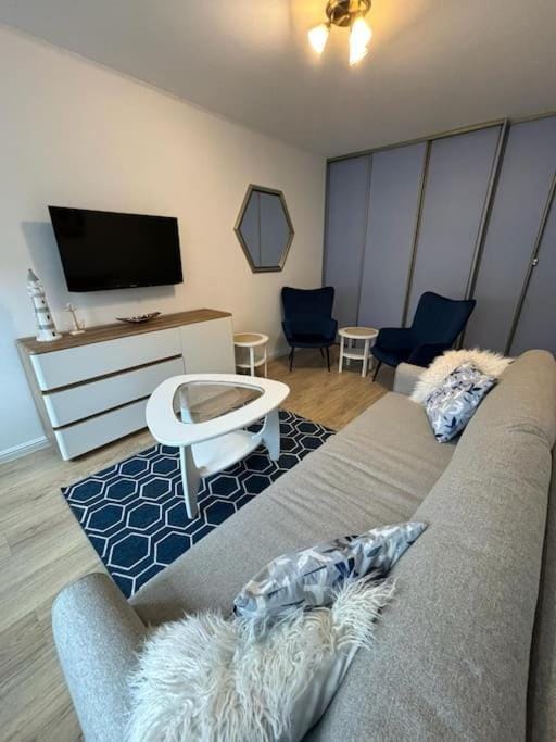 TV and multimedia, Living room, Photo of the whole room