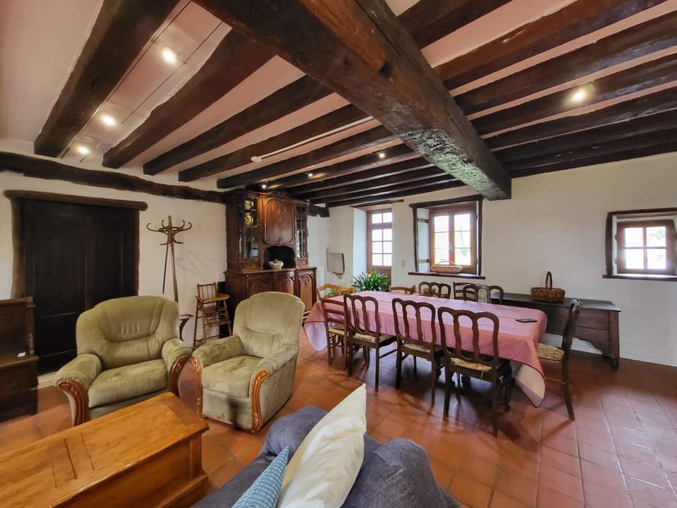 Communal lounge/ TV room, Living room