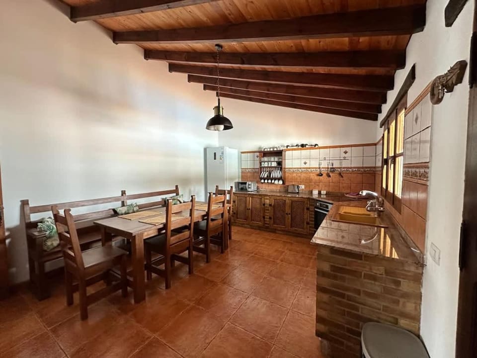 Villa with pool in the centre of Fuerteventura House in Maxorata