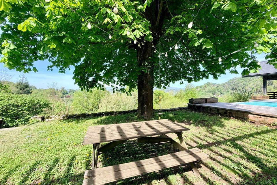 Family villa with swimming pool in Aiguebelette-Le-Lac Villa in Auvergne-Rhône-Alpes