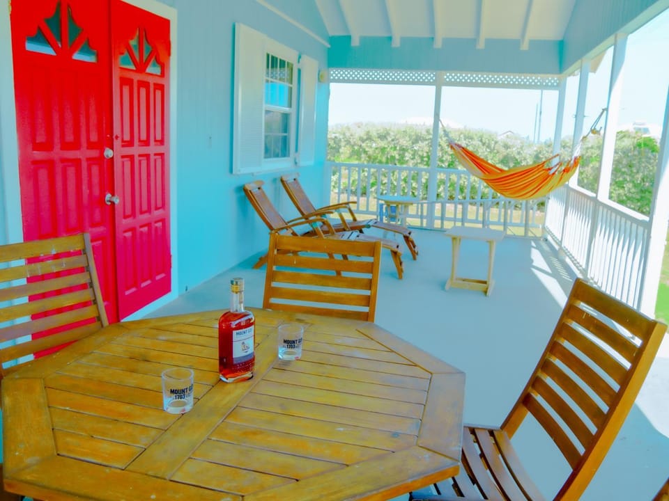 Property building, Balcony/Terrace, Beach, Beach