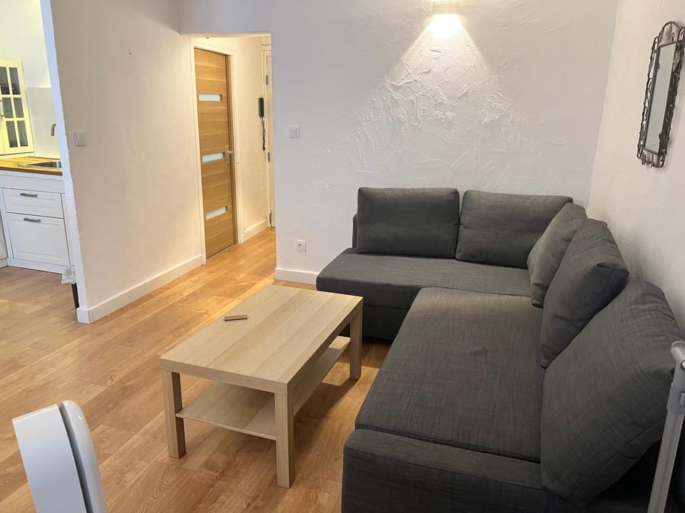 T1Bis Centre Ville tout équipé #8 New Apartment in Toulon