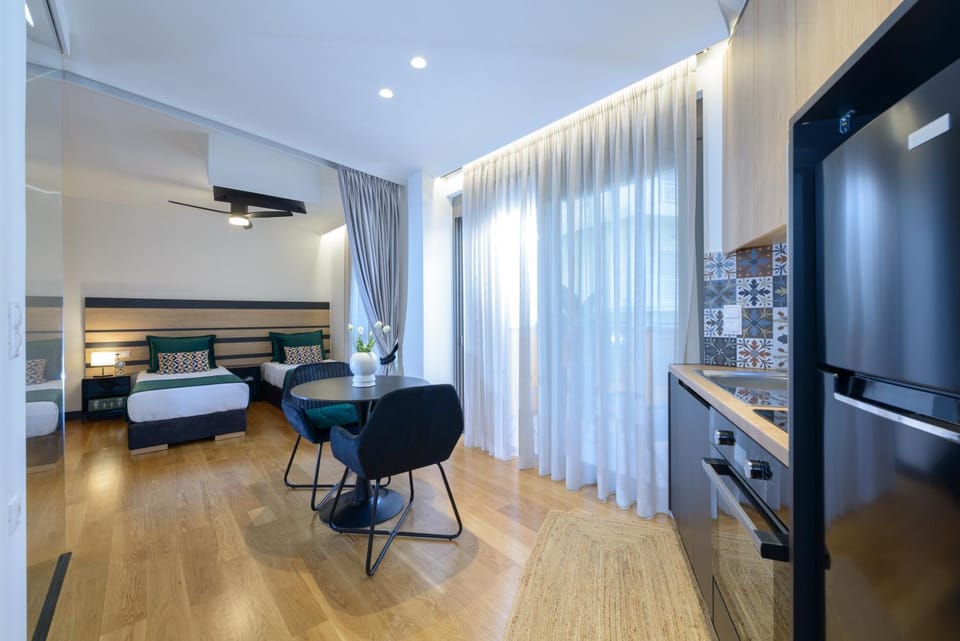 Bed, air conditioner