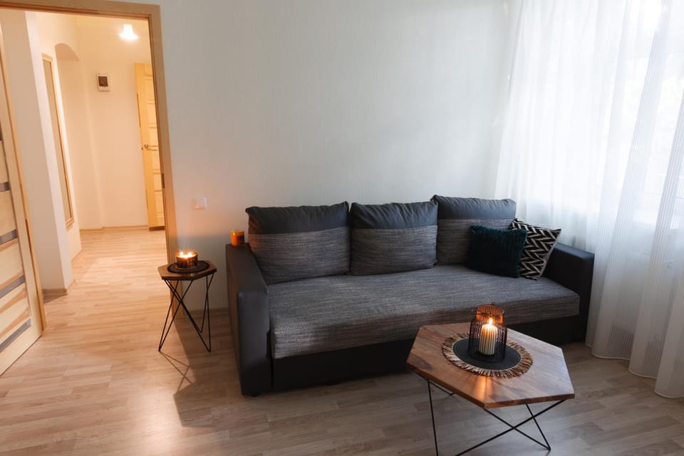 Bed, Living room, Bedroom
