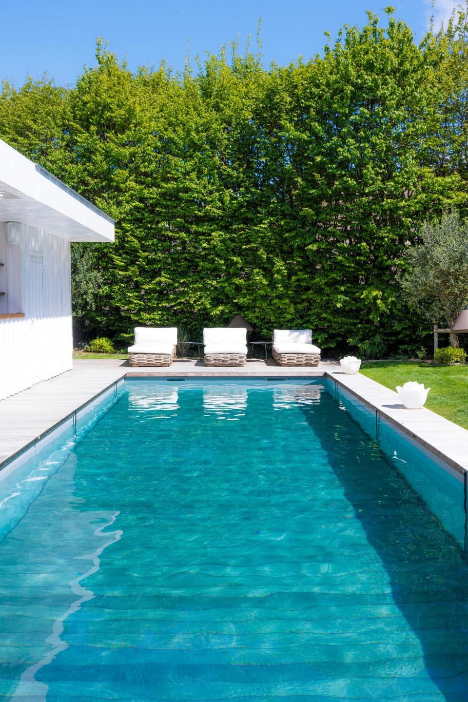 Pool view, Swimming pool, sunbed