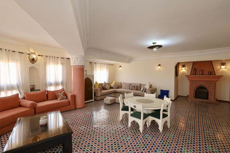 Authentic Moroccan Apartment in the Heart of Gueliz with 3 Bedrooms Apartment in Marrakesh