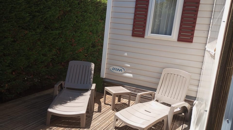 Patio, Garden, sunbed
