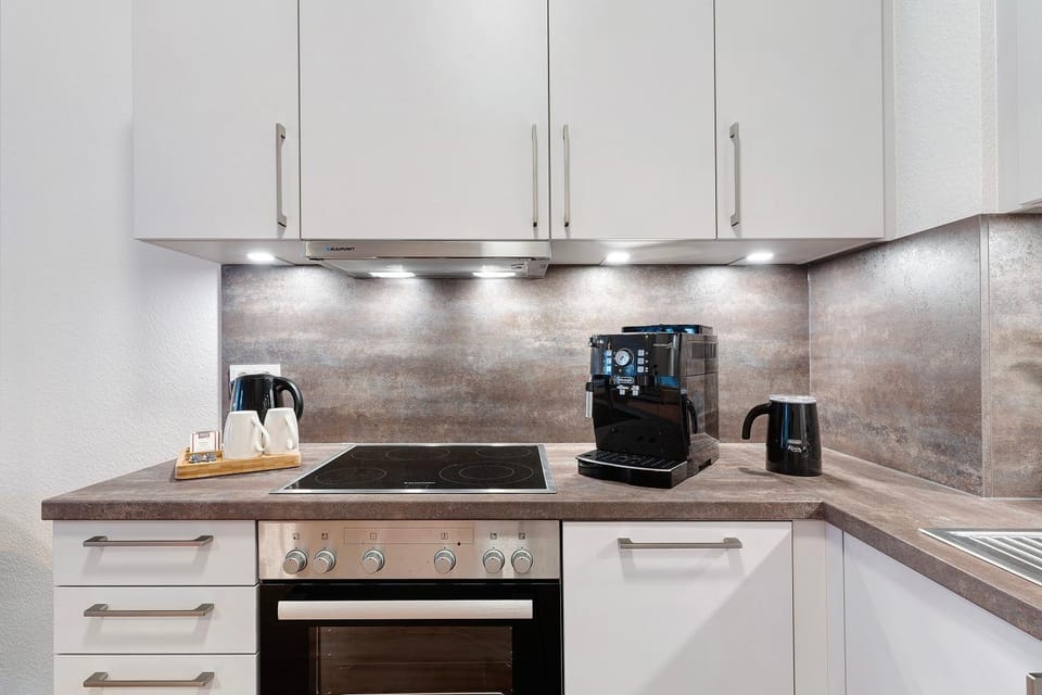 Kitchen or kitchenette, Living room