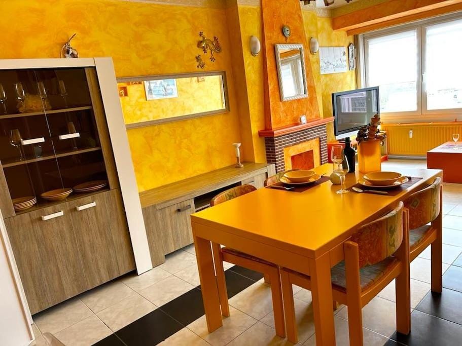 Bel appartement à 50m de la mer. Apartment in Ostend