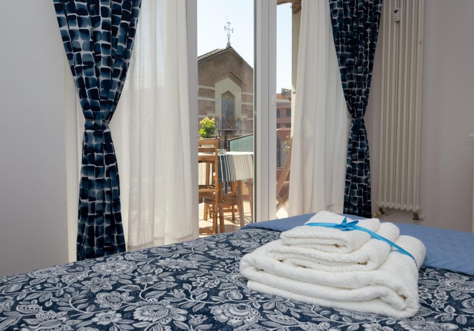 Balcony/Terrace, towels