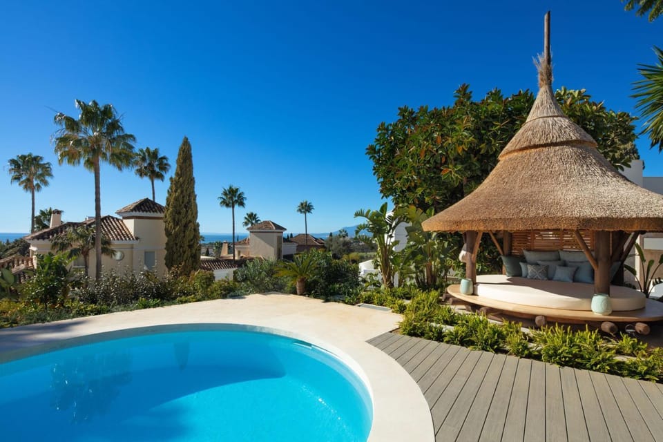 Balcony/Terrace, Pool view, Swimming pool, Swimming pool