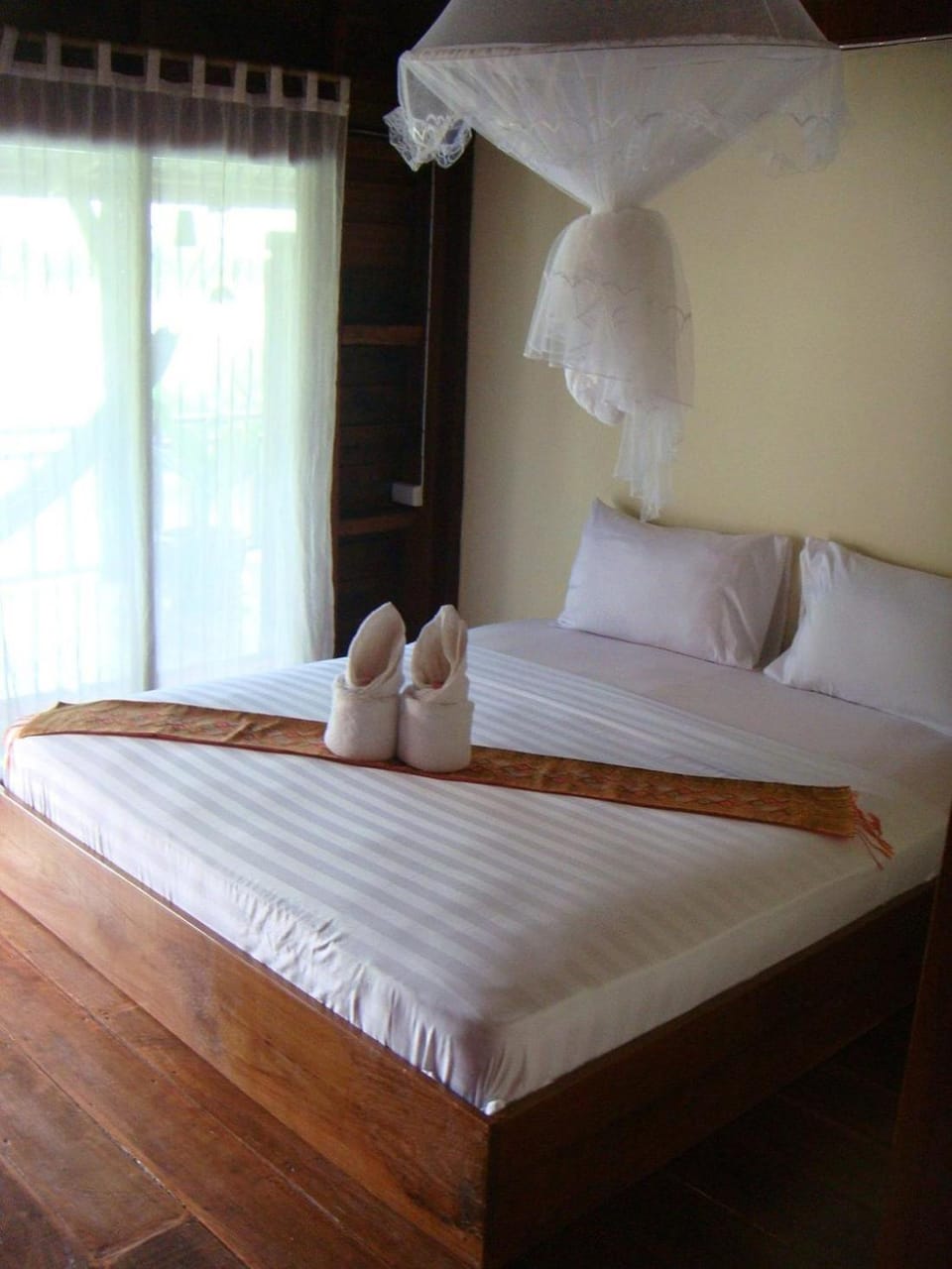 Crazy Gecko Dondet Bed and Breakfast in Cambodia
