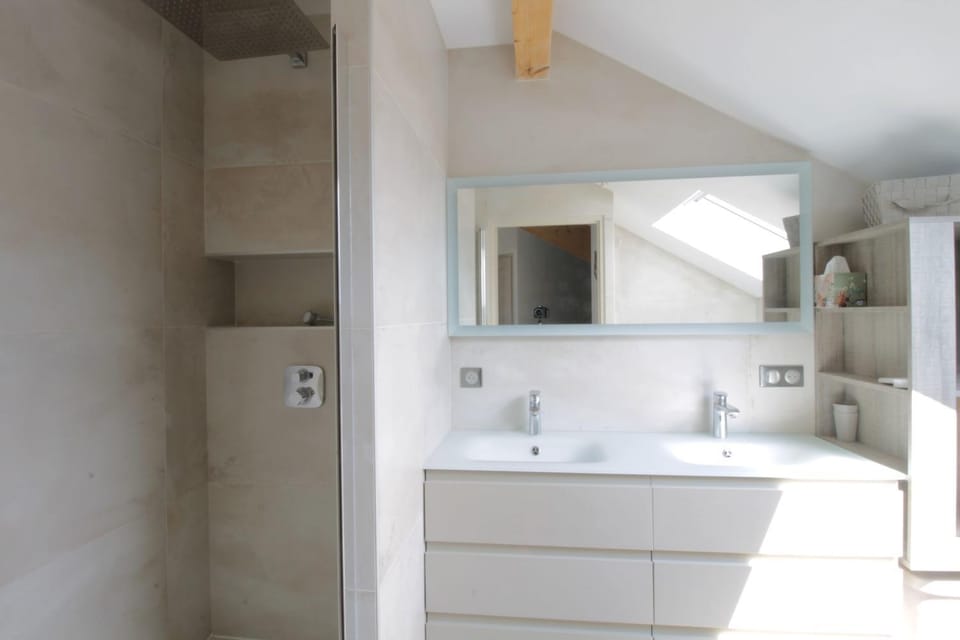 Pretty terraced house with garden level in Aix-Les-Bains House in Aix-les-Bains