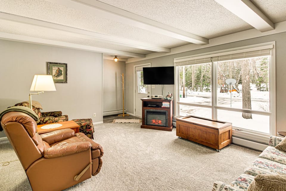Family-Friendly Home w/ Fire Pit in Pine River House in Minnesota