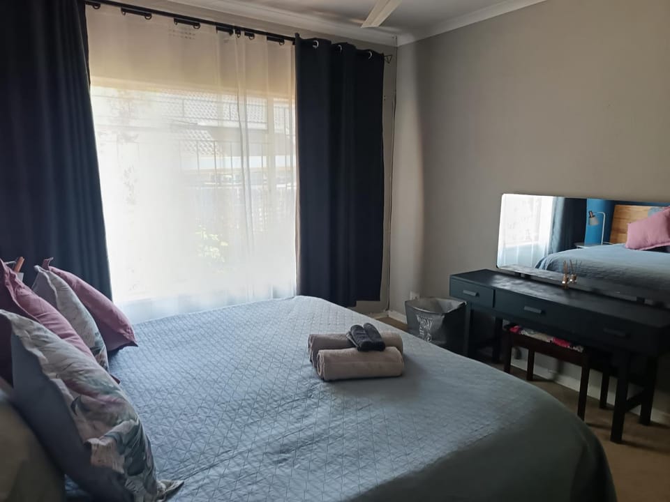 Hearty home in the suburbs Apartment in Gauteng